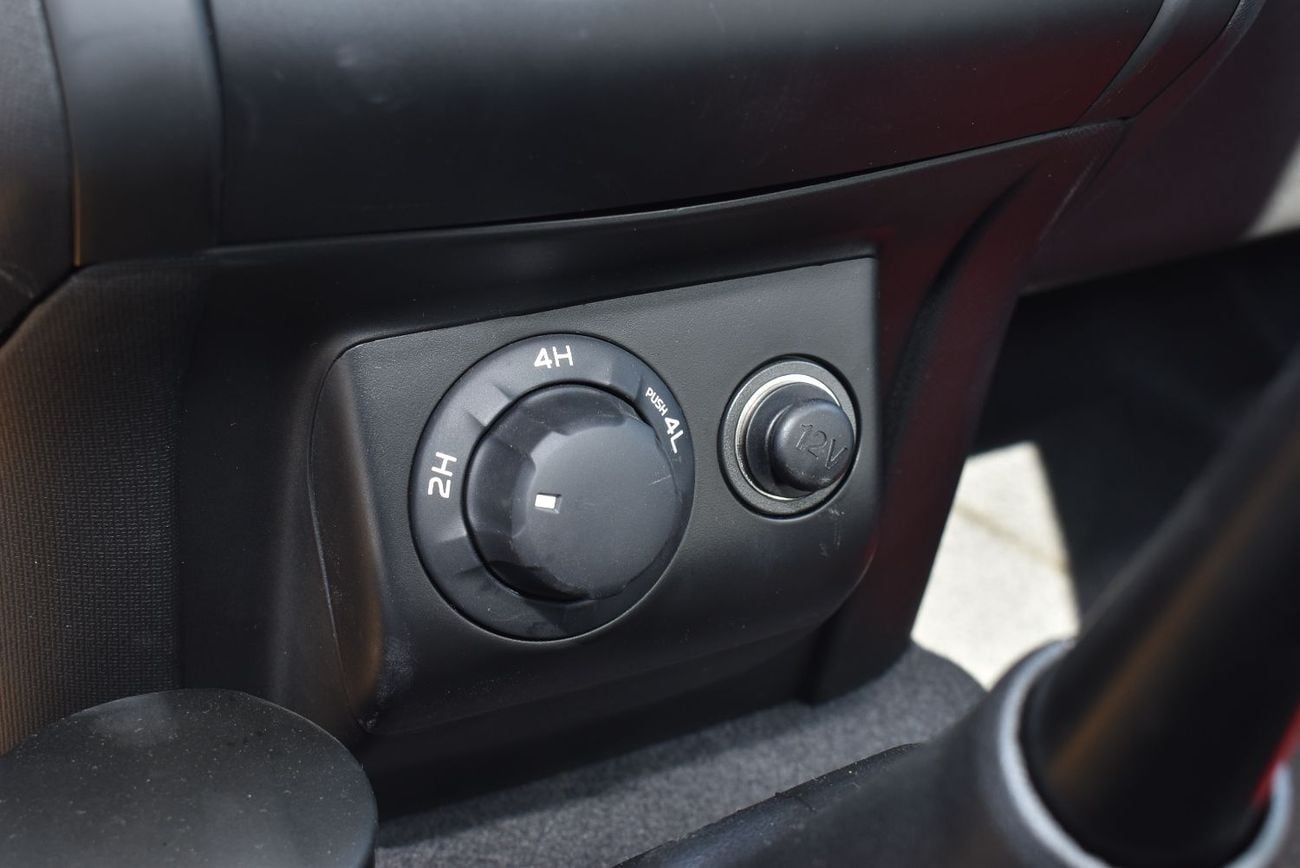 Isuzu D-MAX STANDARD 2.5L 2WD (4x4) Single Cab (2 Doors) MY 2027 - Made in India, GCC spec