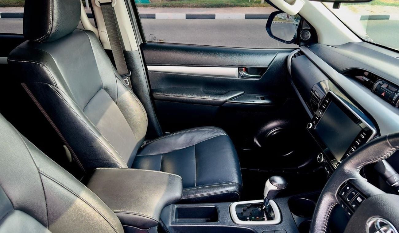 تويوتا هيلوكس MODIFIED TO GR SPORTS | 2.8L DIESEL ENGINE | RHD (AT) | 2021 | ELECTRIC SEAT | 4WD | PREMIUM BLACK I