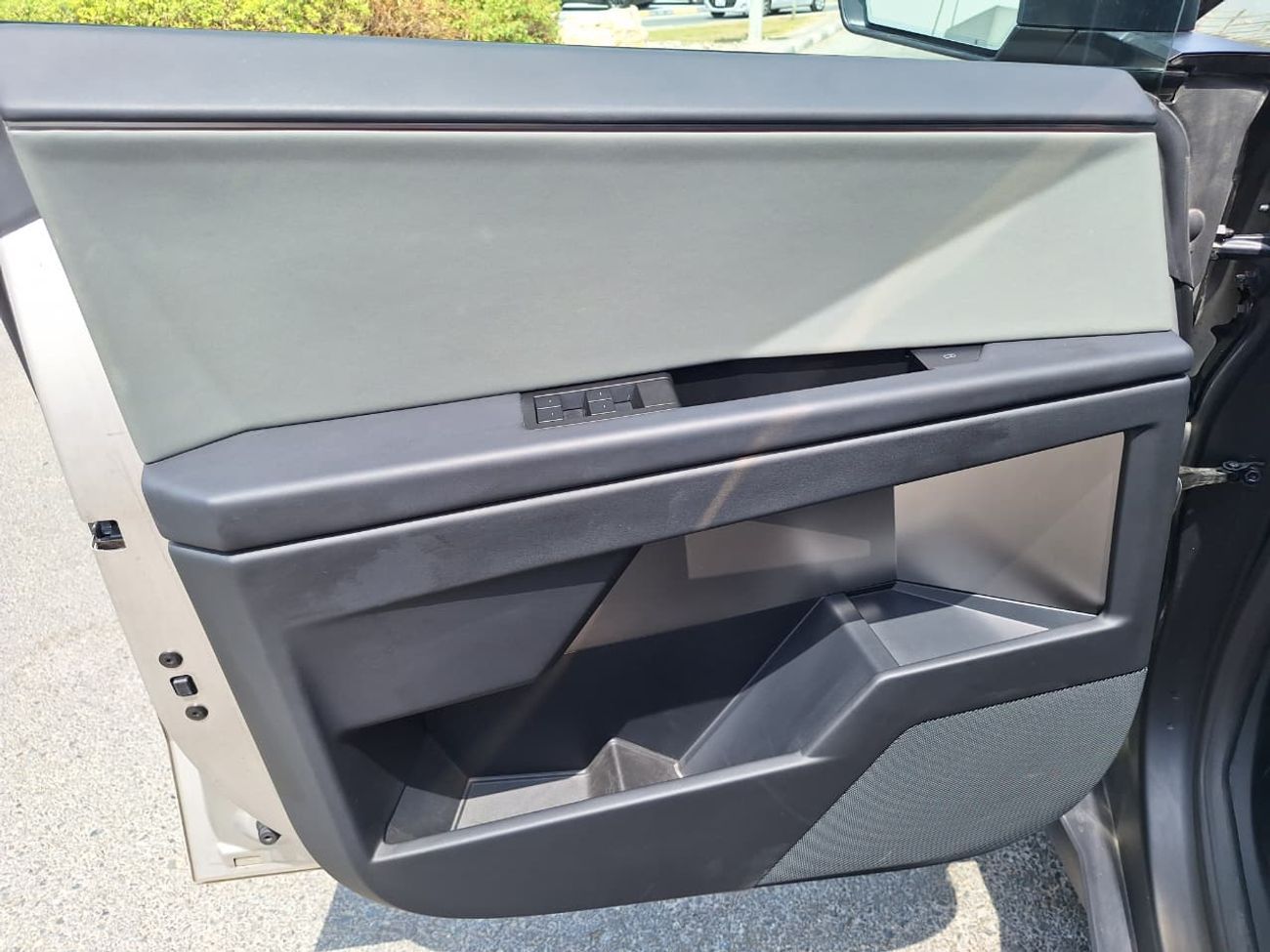 تسلا سايبرتراك Cyberbeast