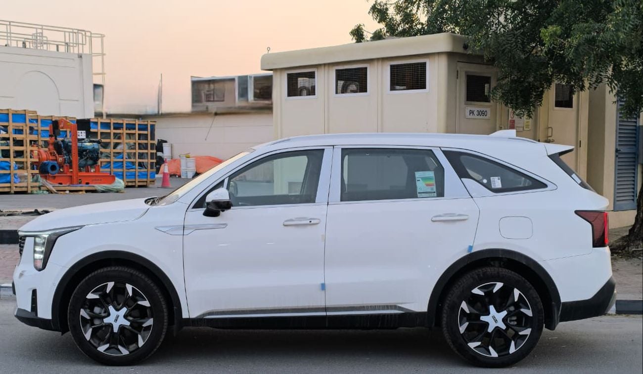 كيا سورينتو 3.5L FWD GCC Specs Full Option 2025 Model Brand New