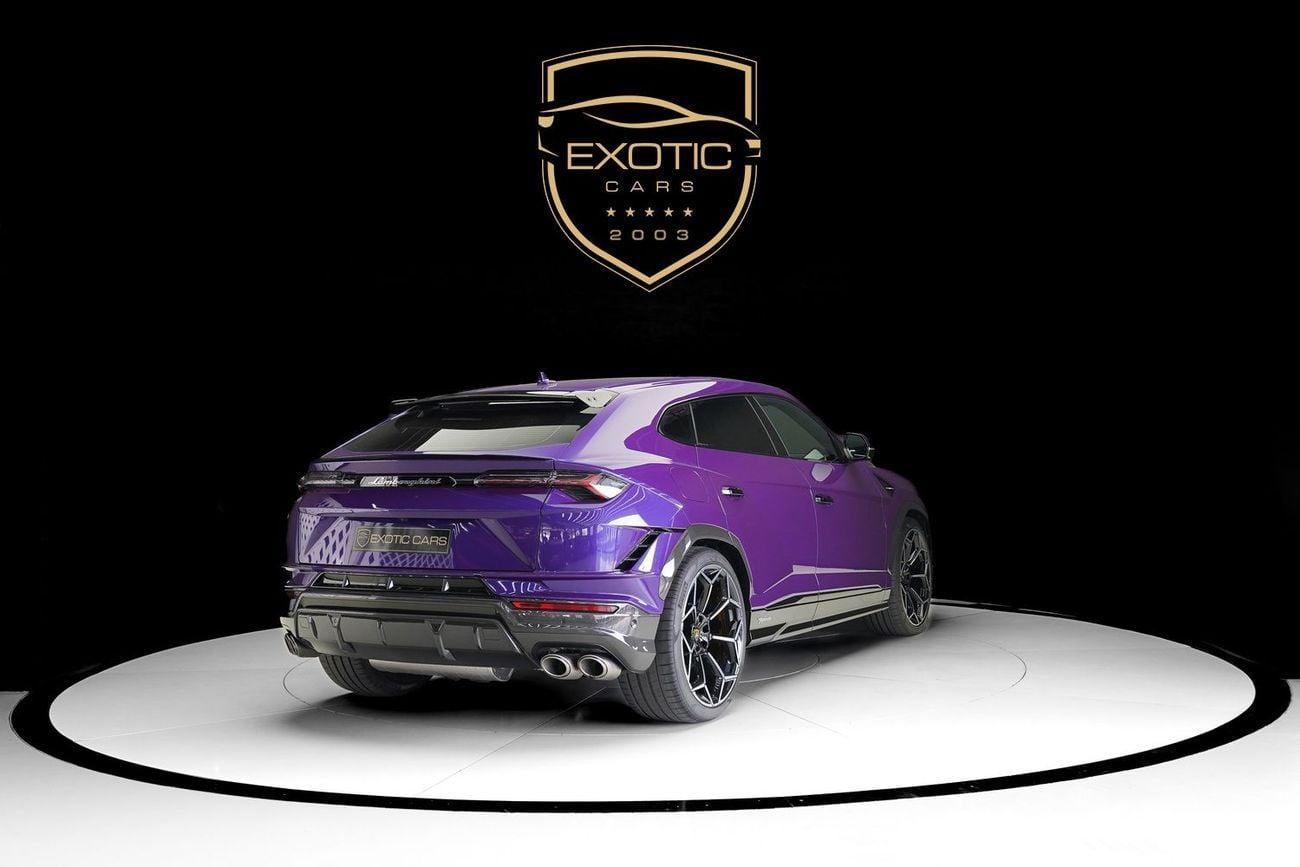 لامبورغيني اوروس 4.0T V8 Performante