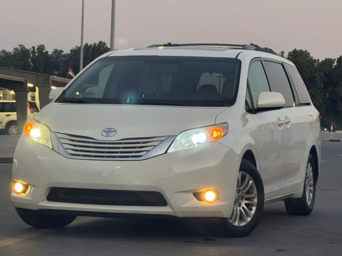 Toyota Sienna In excellent condition and requires no expenses