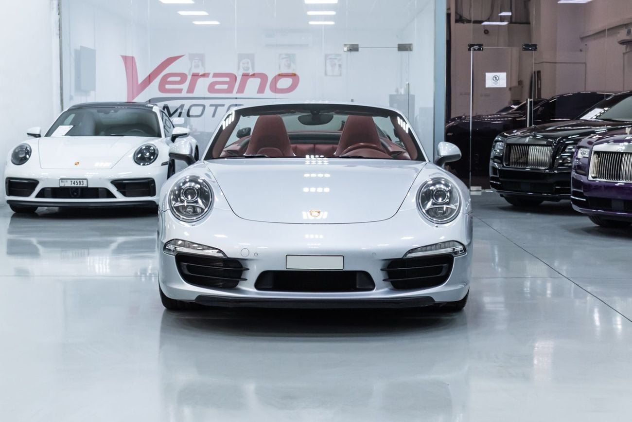 Porsche 911 CARRERA 4S