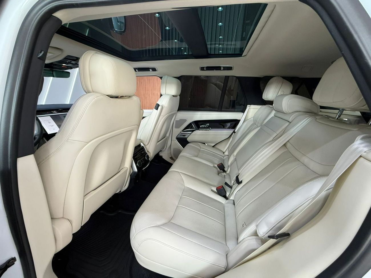 Land Rover Range Rover Vogue SE P530 - with warranty