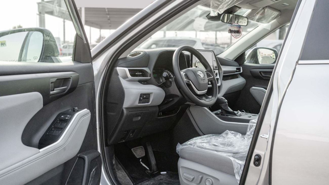 تويوتا هايلاندر 2026 Toyota Highlander LE 2.5L AT Hybrid (Silver)