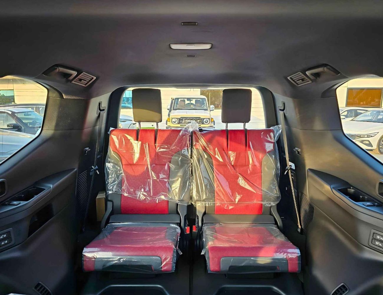 تويوتا لاند كروزر VXR-Z TWIN TURBO / 3.5L PETROL V6 4WD / RADAR / 12.3" DVD+JBL / HEADUP DISPLAY (CODE#LCVXRZOM)