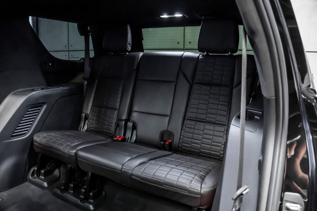 Cadillac Escalade Sport Platinum 6.2L 4WD