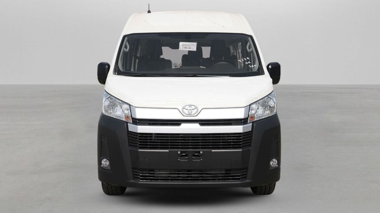 تويوتا هاياس 2.8L, 4-Cylinder, 16-Valve DOHC . 13 Seater . 3 Door . 6 Speed