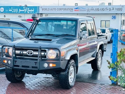 تويوتا لاند كروزر بيك آب
