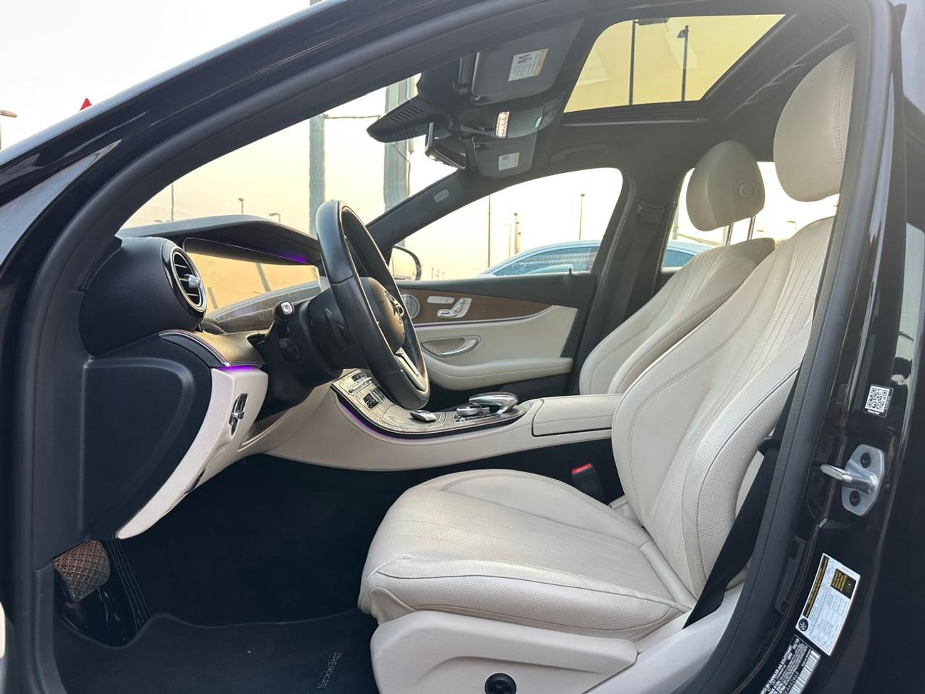 Mercedes-Benz E300 Mercedes E300 _American_2019_Excellent Condition _Full option