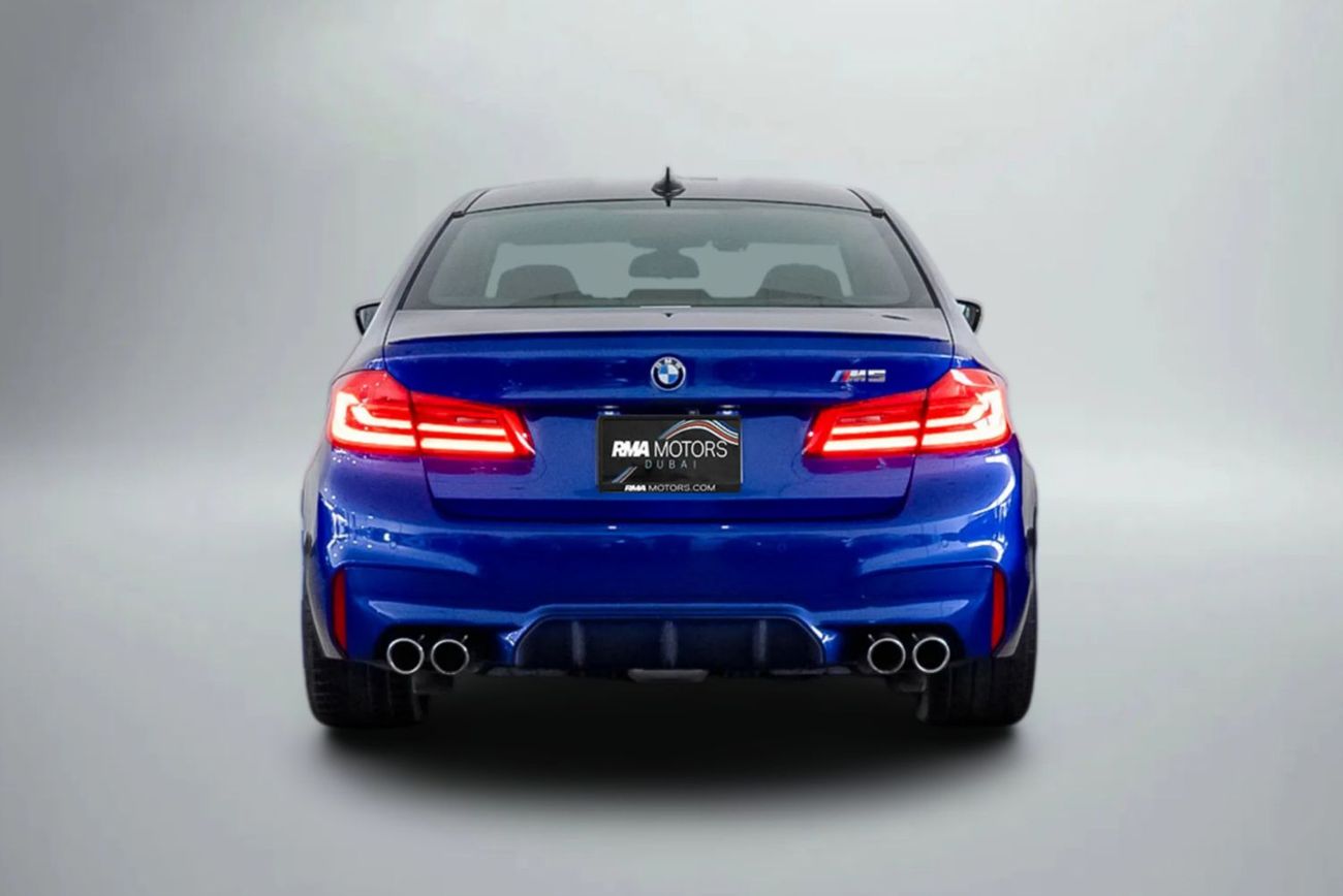 BMW M5 Std 4.4L