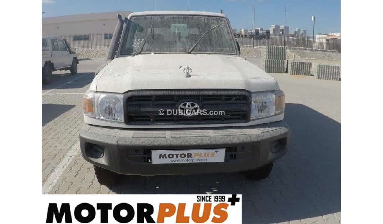 تويوتا لاند كروزر 70 4.2lt Diesel HZJ76 RHD Export Only