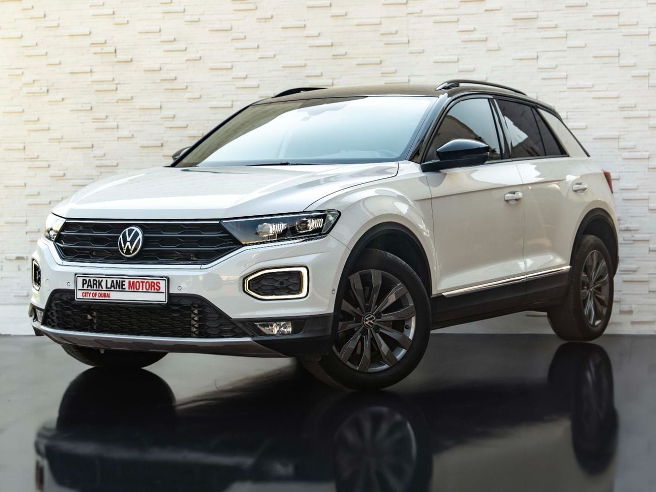 فولكس واجن T ROC Life 1.4L