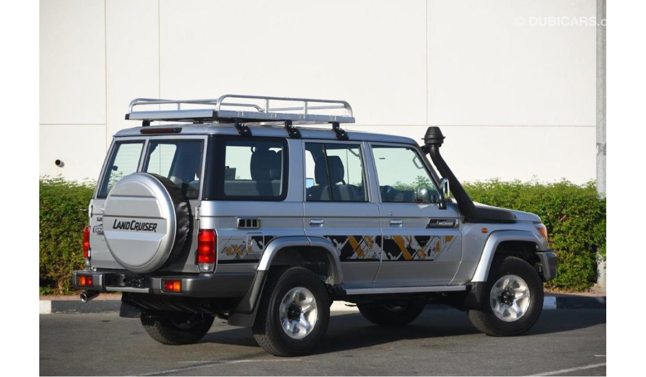 Toyota Land Cruiser Hard Top 76 V8 4.5L Diesel MT- Full option