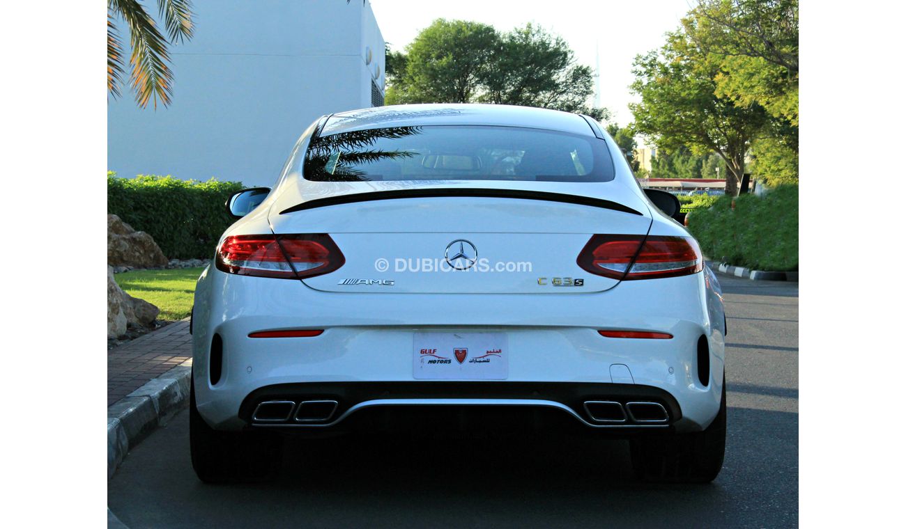 Mercedes-Benz C 63 Coupe AMG C63S - TOP OF THE RANGE - 2 YEARS INTERNATIONAL WARRANTY