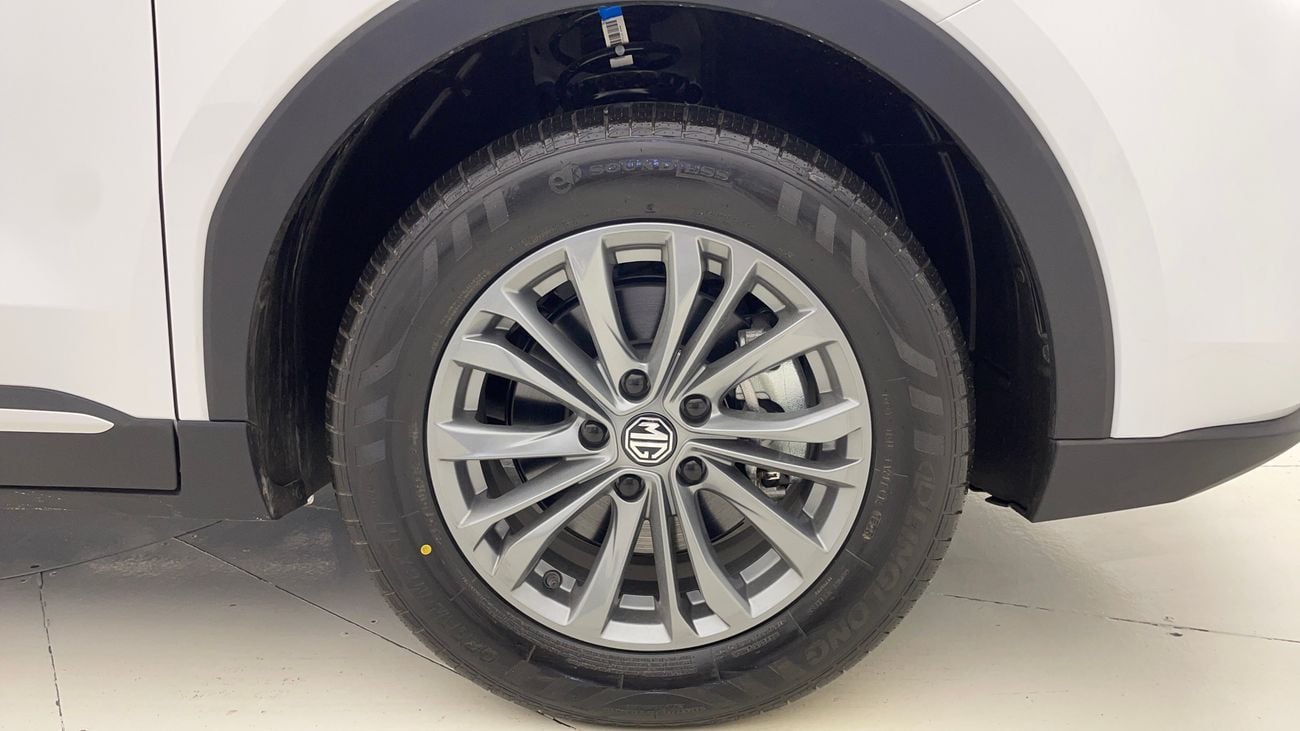 MG ZS STD 1.5 | Zero Down Payment | Home Test Drive