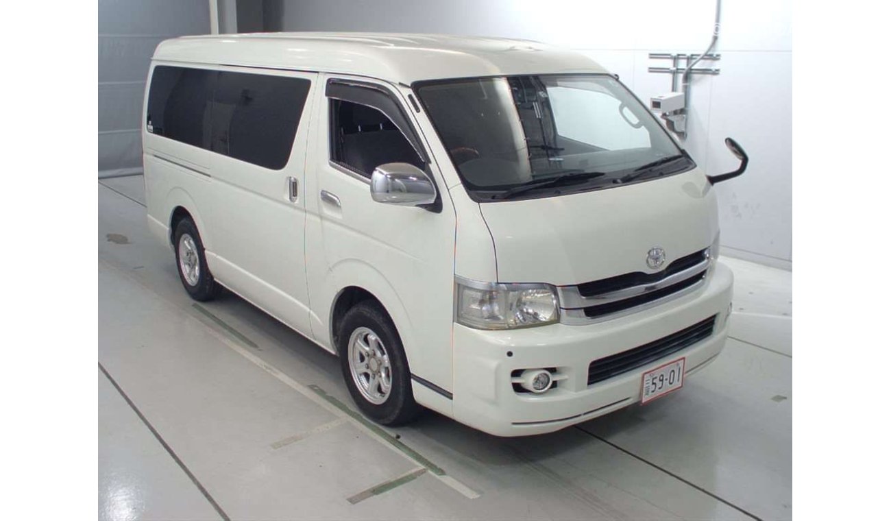 Toyota Hiace 2009