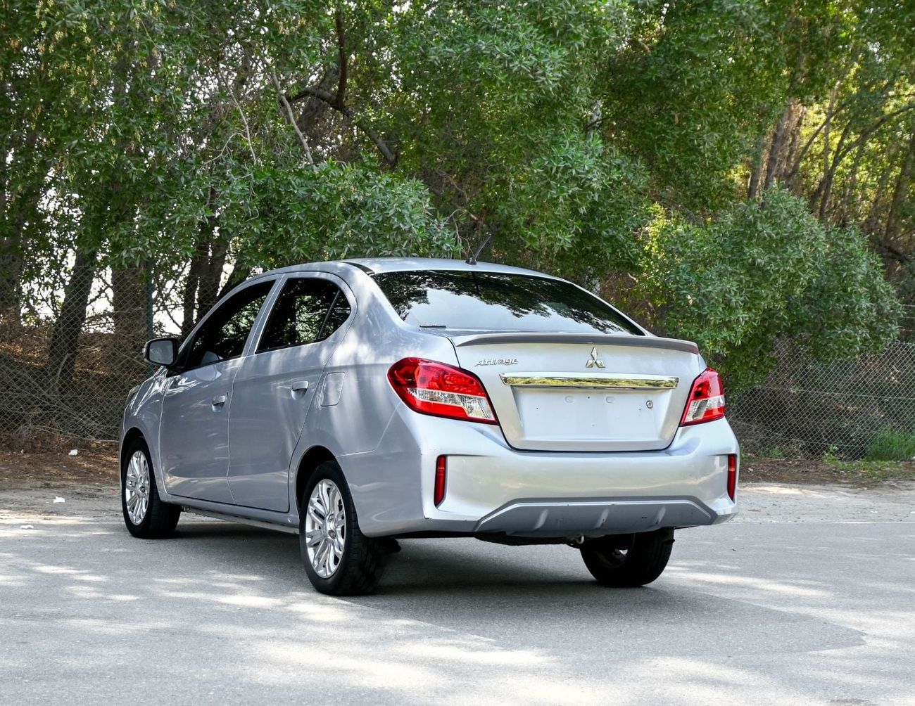 Mitsubishi Attrage GLX PREMIUM GCC Specs - Original Paint Free Accident Excellent Condition