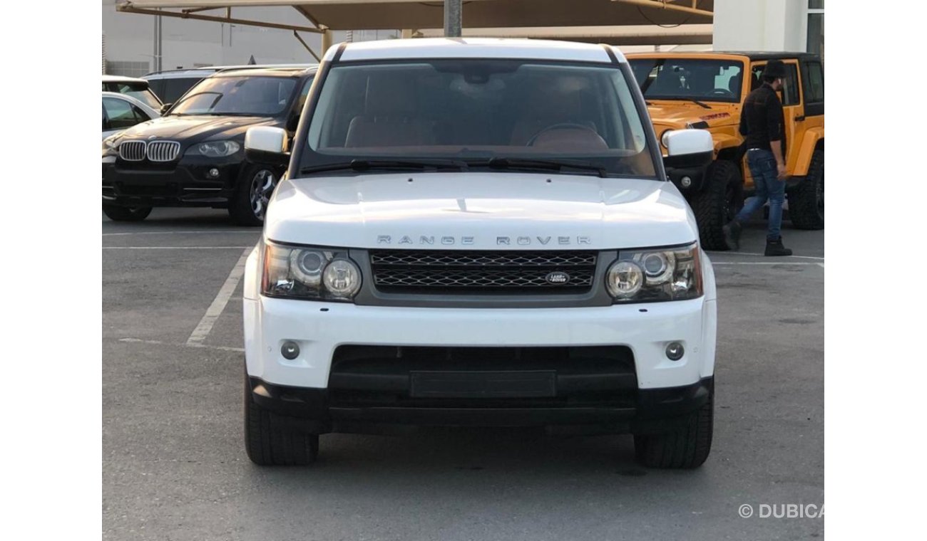 Land Rover Range Rover Sport Rang Rover sport model 2011GCC car prefect condition full option low mileage sun roof leather