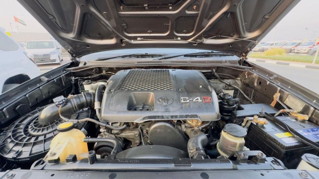 تويوتا هيلوكس -