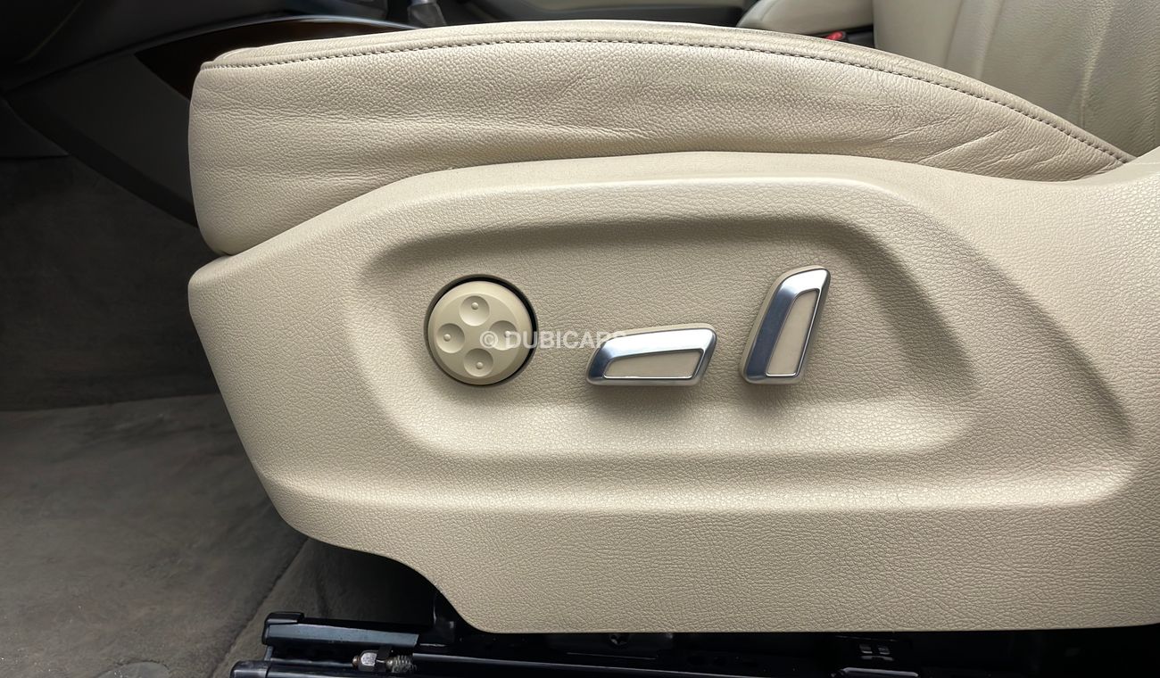 Audi Q5 40 TFSI QUATTRO 2 | Under Warranty | Inspected on 150+ parameters