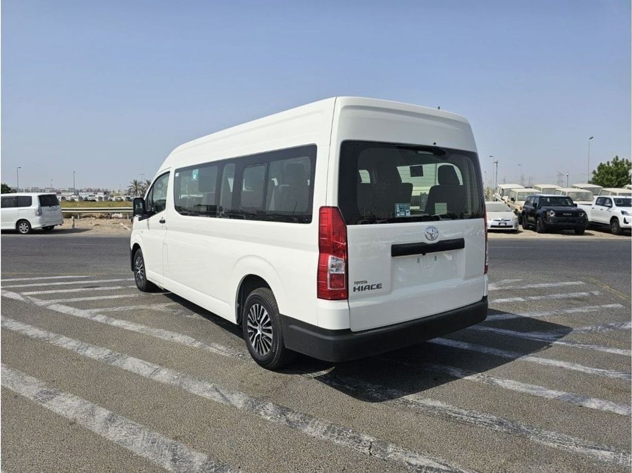 Toyota Hiace Toyota Hiace 2.8L Diesel Manual Transmission, High Roof, 13 Seater, Model 2025