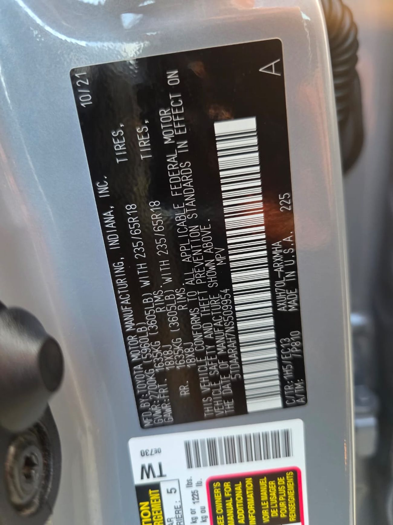 Toyota Highlander 2.5 Hybrid ( Bronze Edition) Sunroof, Push button, Trunk automatic and with spacial interior leather