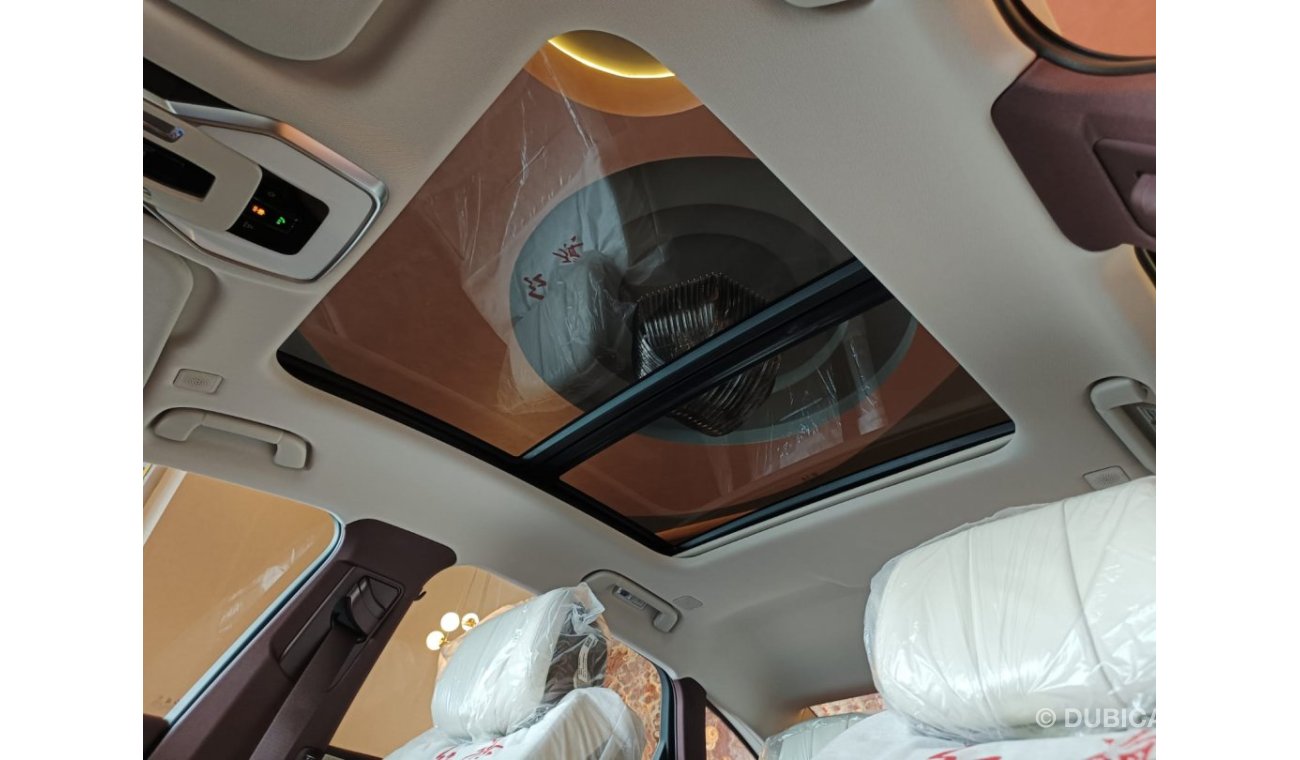هونغشي H9 E SEGMENT LUXURY CAR, 2.0L V4 PETROL, POWER SEATS & PANORAMIC ROOF (CODE # 712)