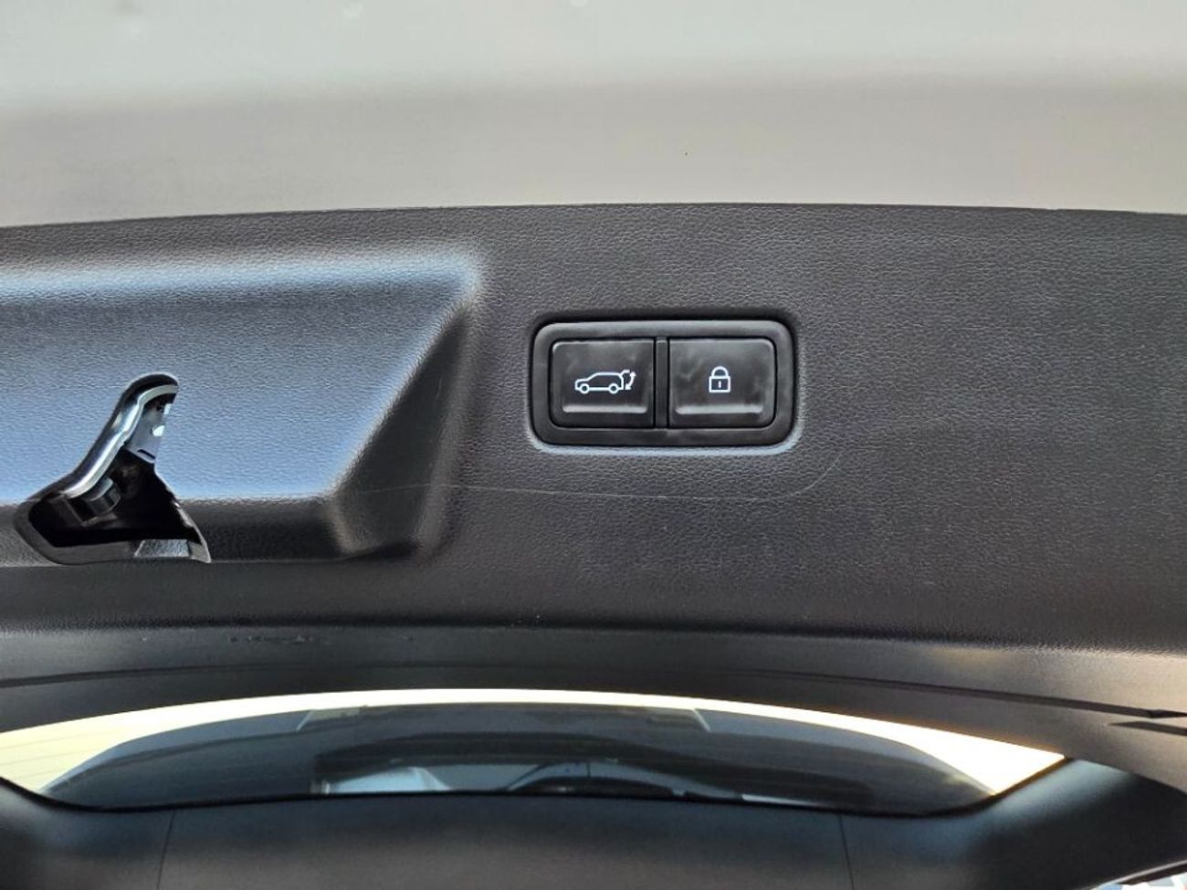 هيونداي سانتا في 2024 Model XRT full option 4x4, sunroof and 7 seater