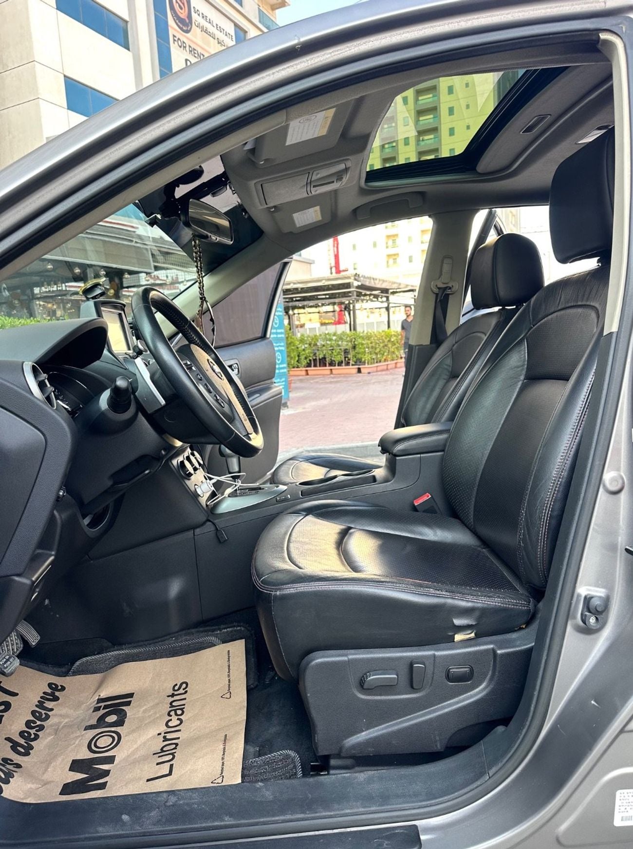 Nissan Rogue S (NON GCC)