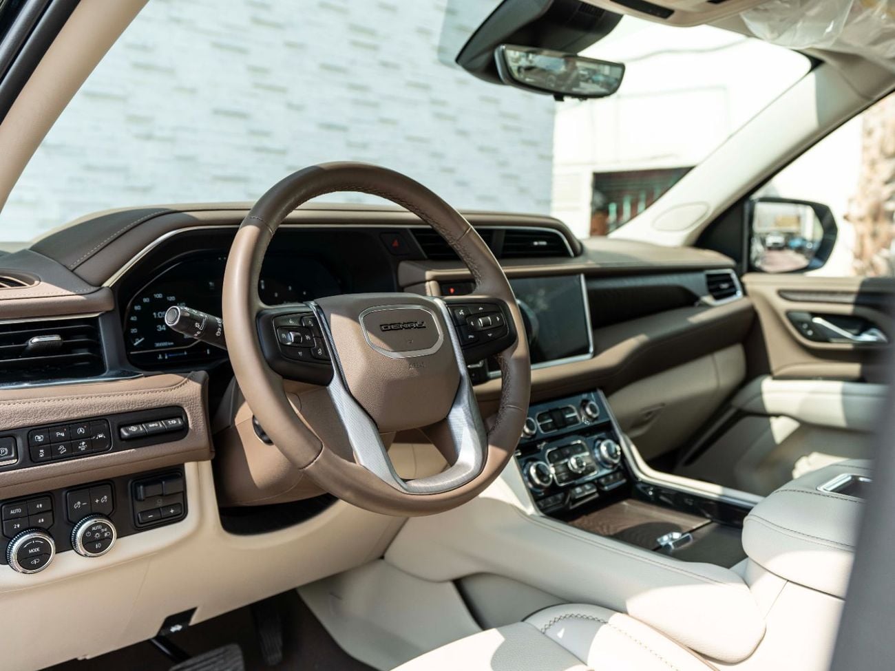 GMC Yukon 6.2 V8 Denali (AWD)