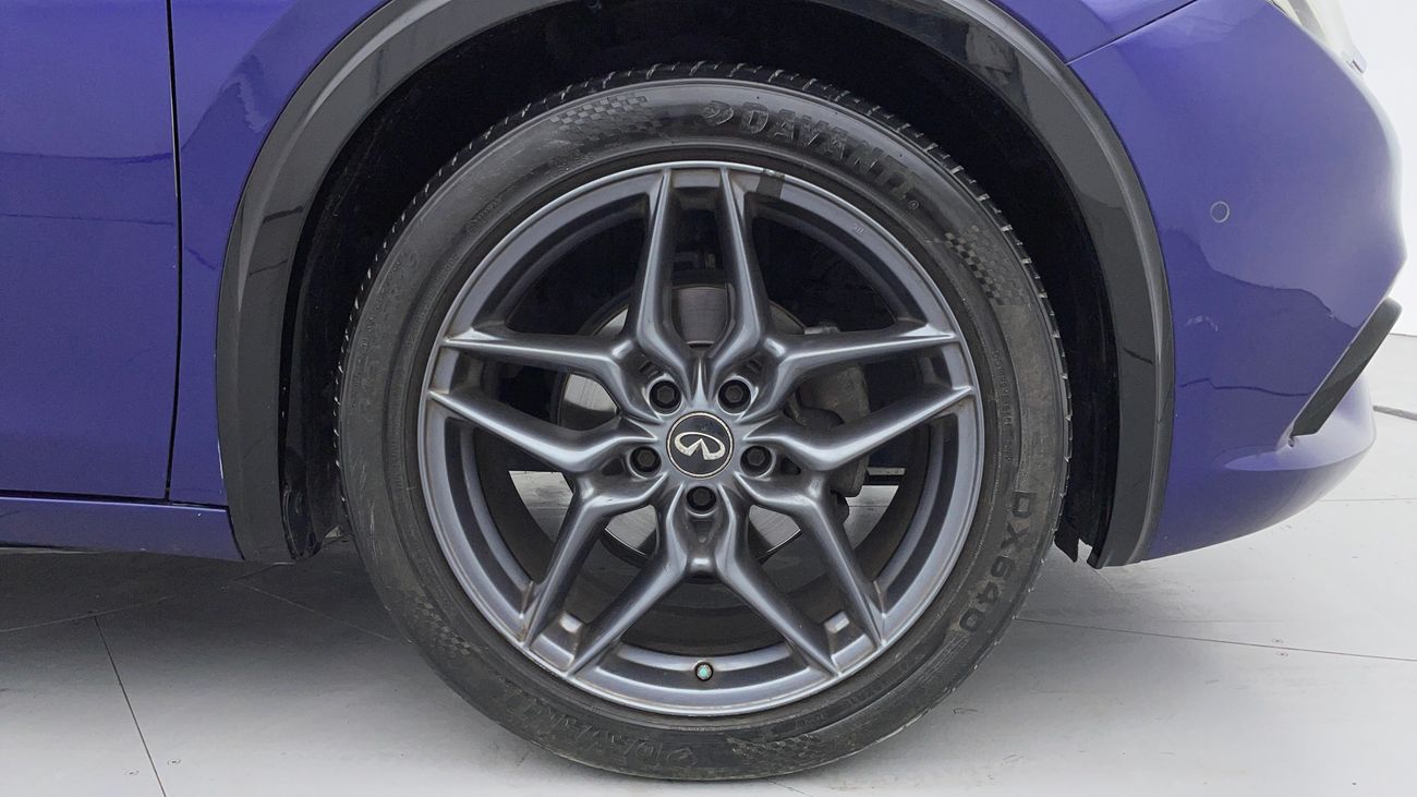 Infiniti Q30 LUXE 1.6 | Zero Down Payment | Free Home Test Drive