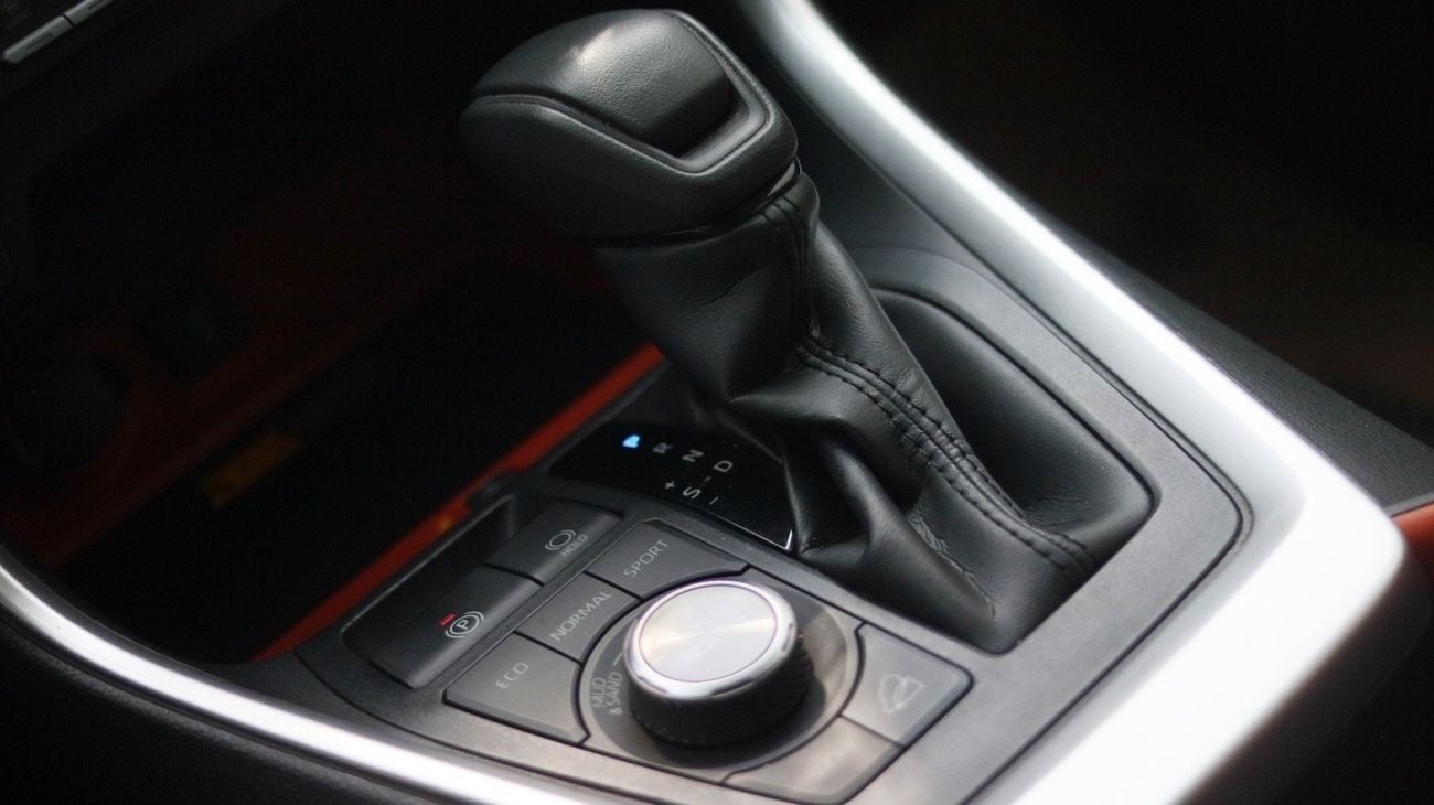 Toyota RAV4 VXR 2.5L VXR | 4X4 2.5L | Agency Warranty | Complete Service History | Zero Downpayment Support