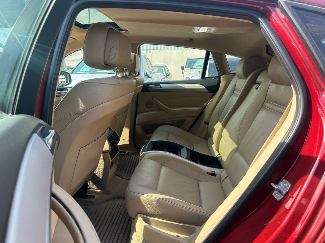 BMW X6 xDrive 35i 3.0L - V6 | 2014 | GCC Specs | 306 HP | 159,000 KM | Luxury Sport SUV | Excellent Conditi