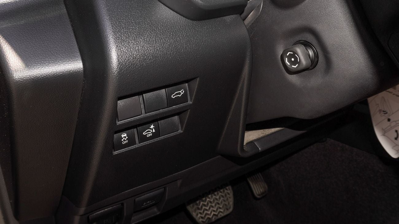 Toyota Land Cruiser VXR TWIN TURBO 3.5L V6