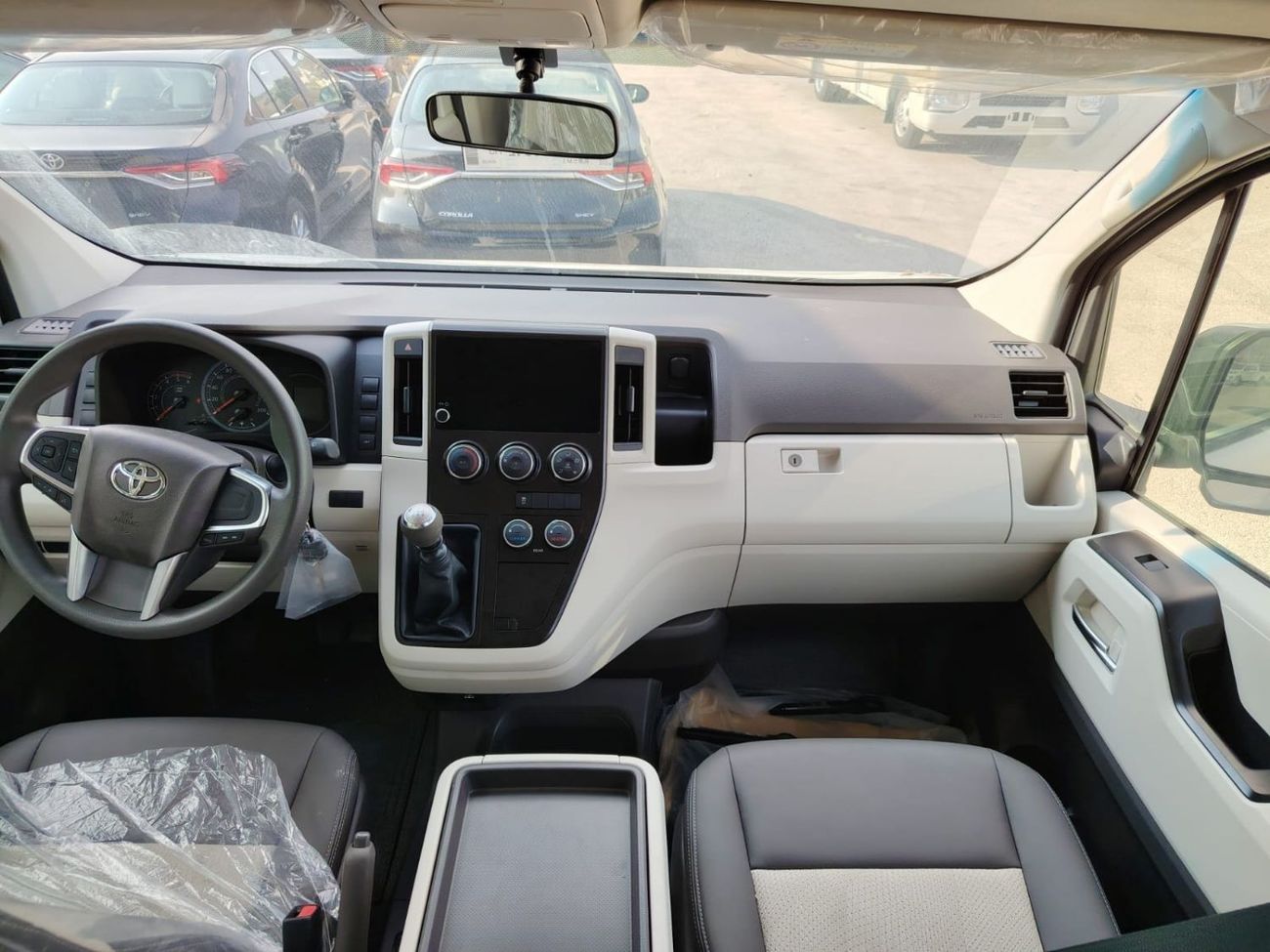 Toyota Hiace TOYOTA HIACE 2.8L DIESEL GL-GRADE MY2026