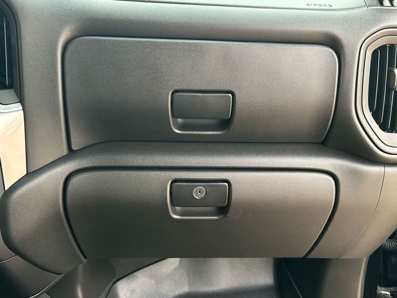 Chevrolet Silverado 1500 CREW CAB | 4WD | TURBO | CUSTOM | 2.7L I-4 DI, DOHC, VVT 310HP