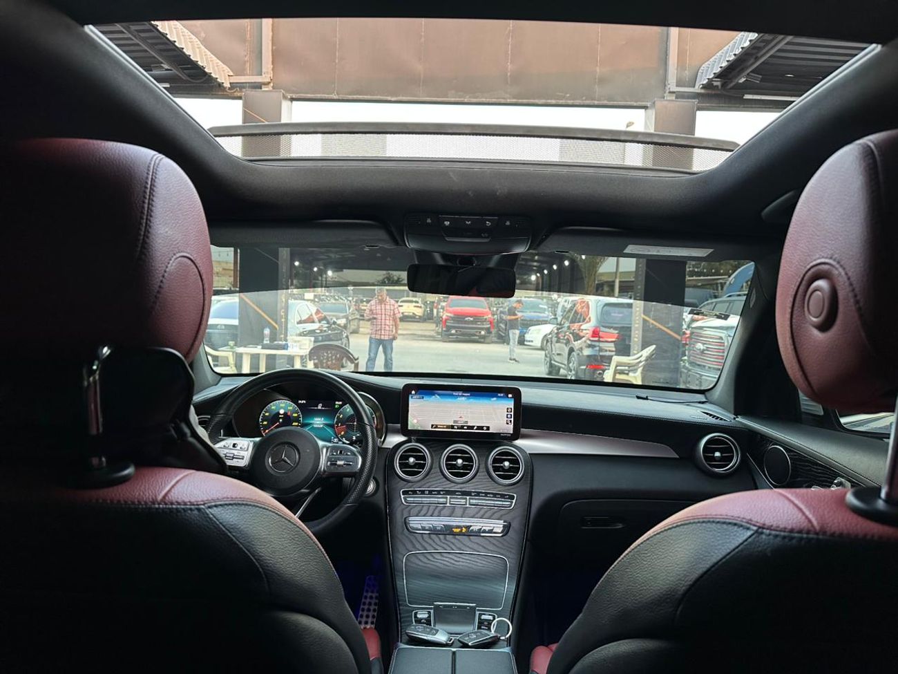 مرسيدس بنز GLC 200 Std 2.0L