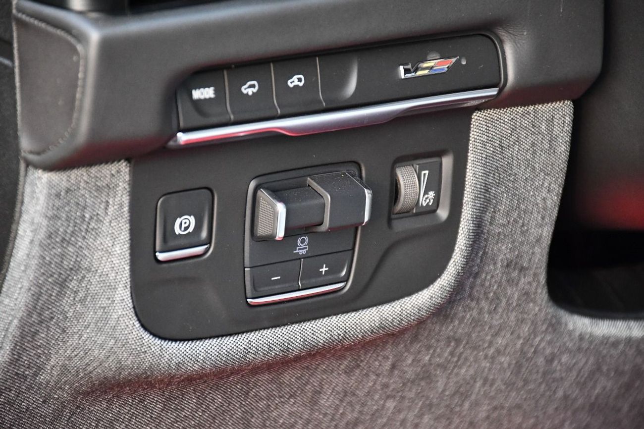 Cadillac Escalade Escalade-V 6.2L