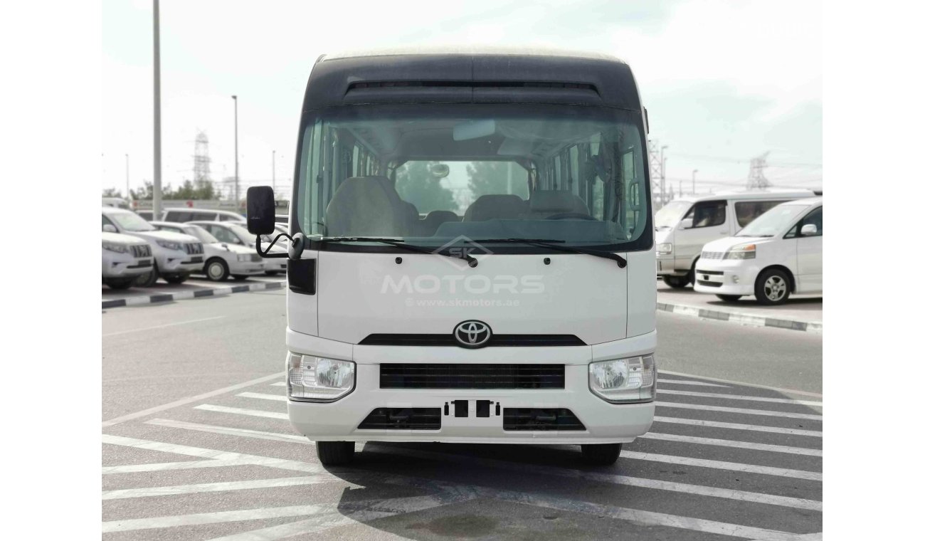 Toyota Coaster 4.2L DIESEL, 17.5" TYRE, 12 SEATS, DIGITAL CLOCK (CODE # TC03)