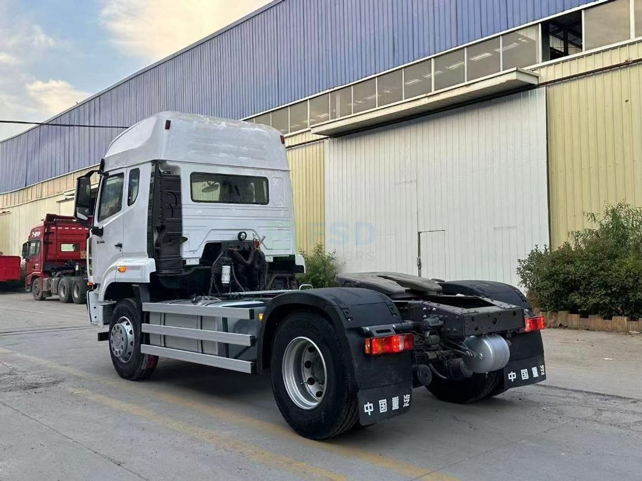 سنوترك هوو Sinotruk Howo NX Tractor 4X2 MY-2025