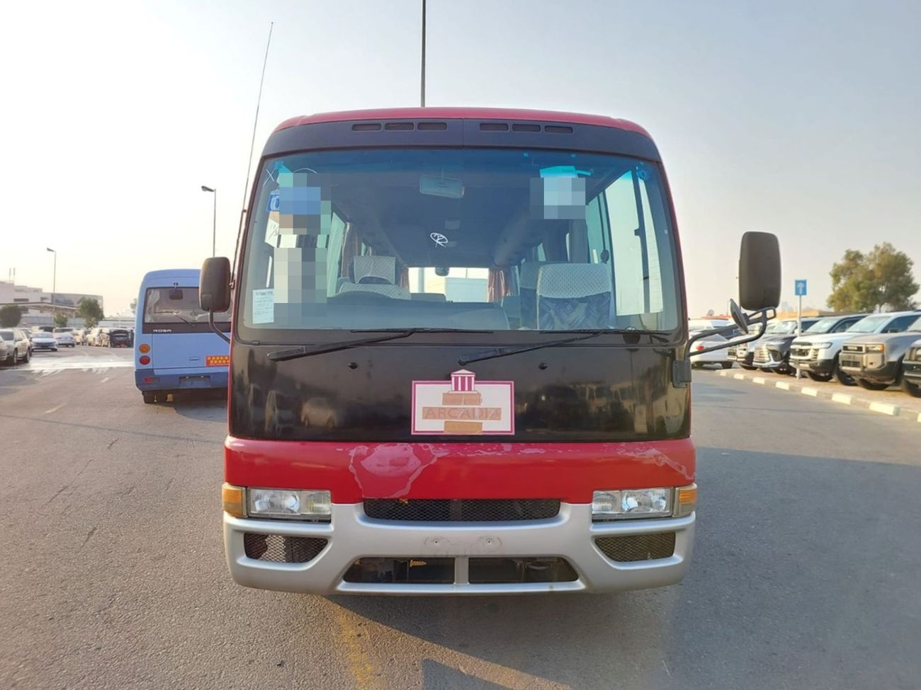 نيسان سيفيليان NISSAN CIVILIAN BUS RHD 2004 MODEL 4.1 L DIESEL MANUAL(PM21584)