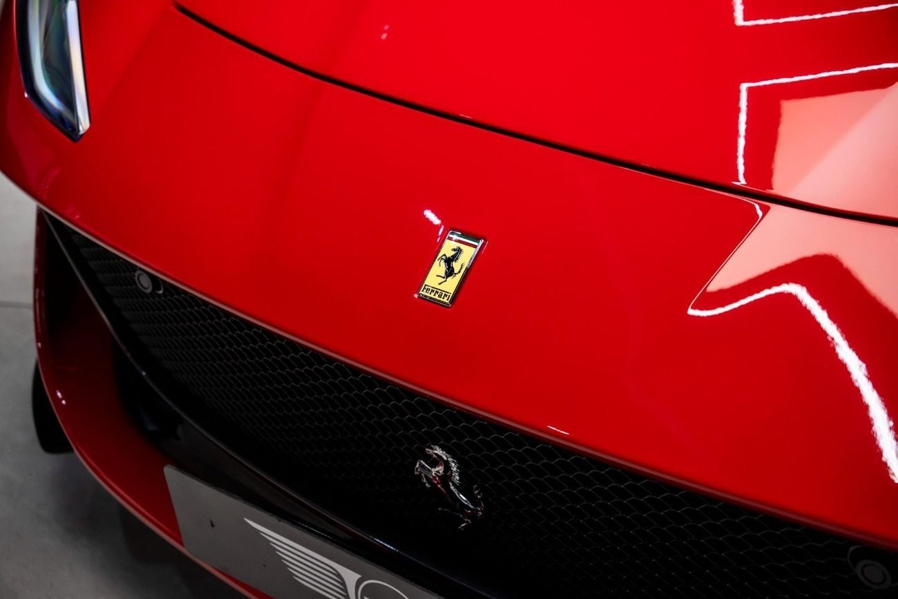 Ferrari 812
