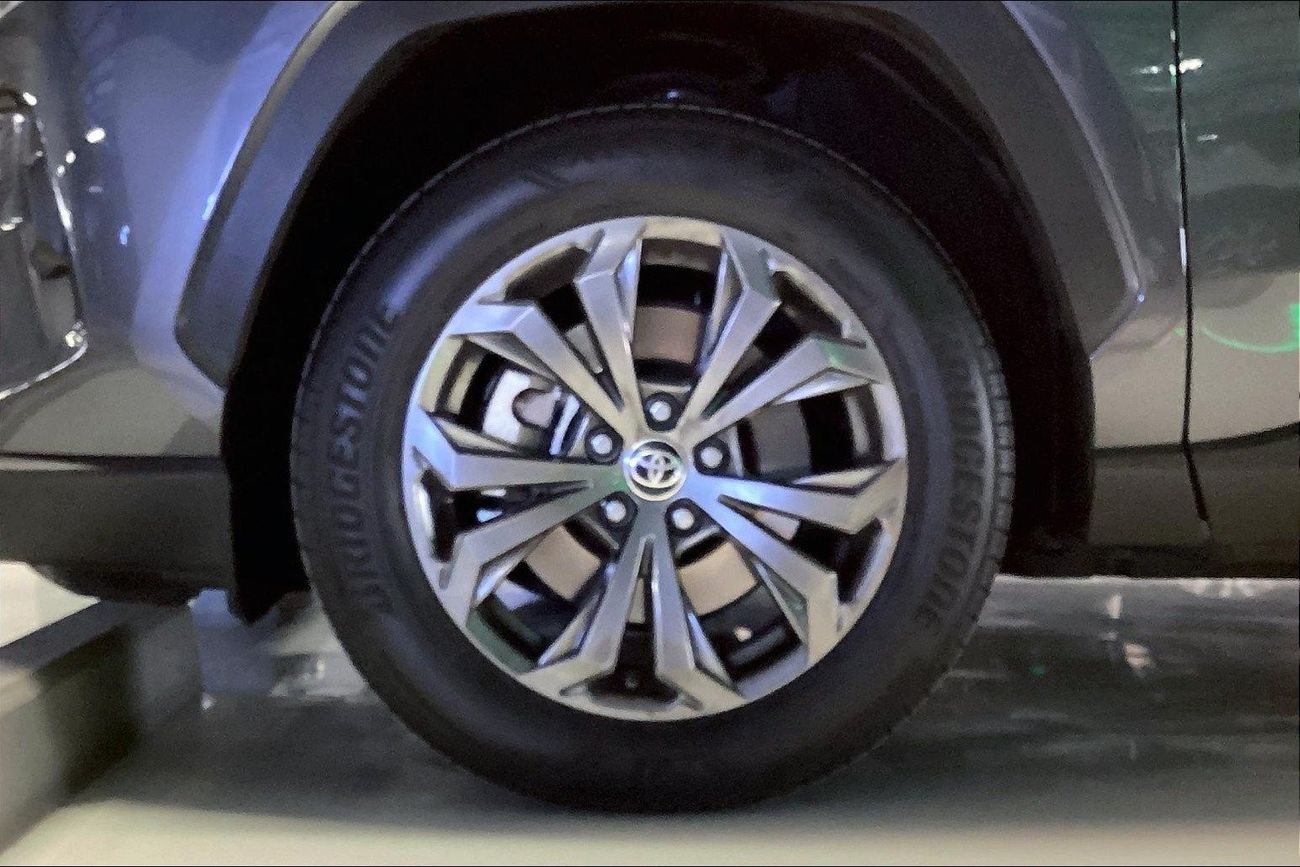 تويوتا إف جي كروزر GXR | شامل الضمان | 0 ﺪﻔﻋﺓ ﺃﻮﻟﻯ