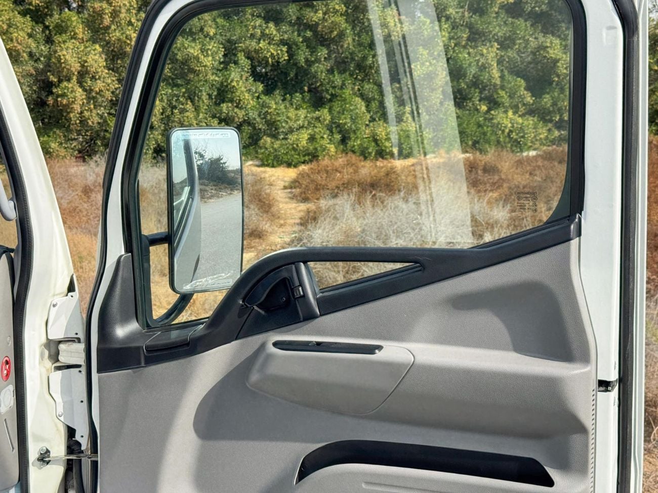 Mitsubishi Canter STD 2026 GCC | TIPPER TRUCK | 3.0L DIESEL | EURO 5 | RWD | BRAND NEW | Export