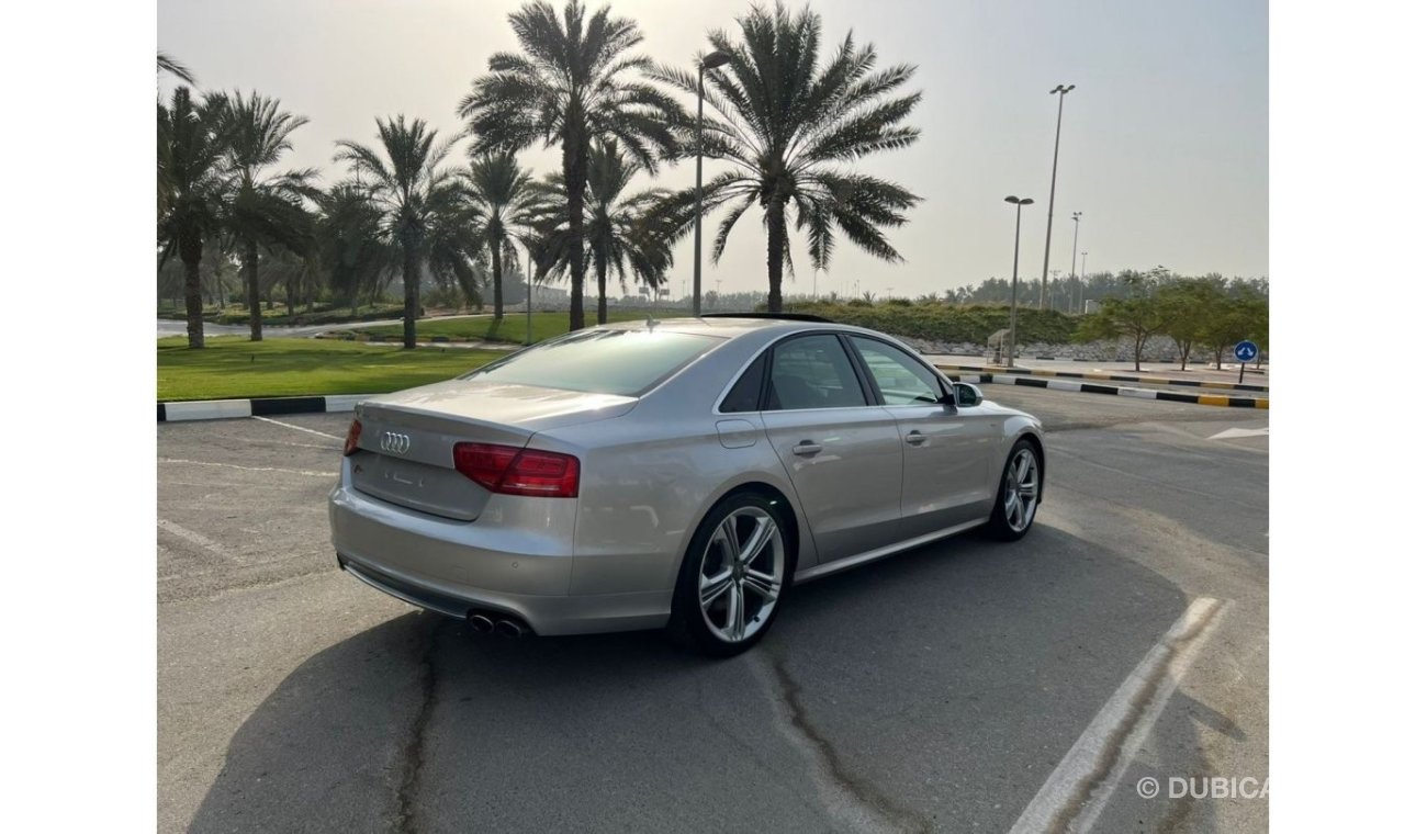 Audi S8 TFSI quattro TFSI quattro Gcc