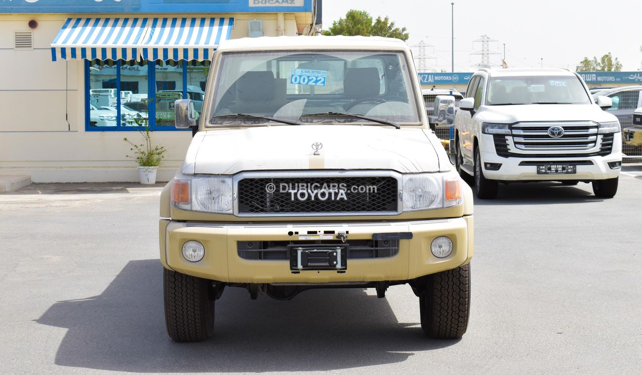 Toyota Land Cruiser Pick Up LX V6