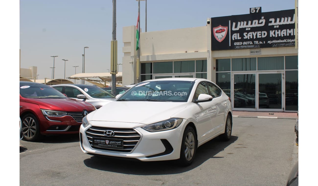Hyundai Elantra GL ACCIDENTS FREE - GCC - PERFECT CONDITION INSIDE OUT - ENGINE 1600 CC
