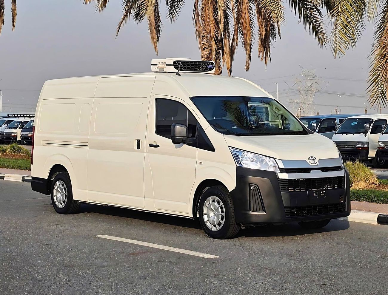 تويوتا هاياس CHILLER VAN PATROL / HIGHROOF/ LOT# 6002958