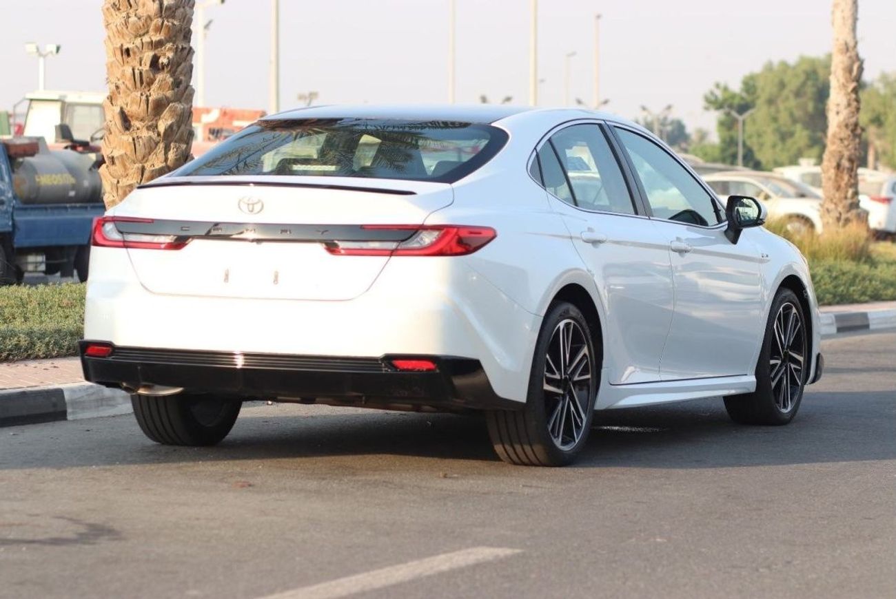 Toyota Camry 2.0L SPORT HYBRID, PUSH START, ELECTRIC SEAT, MONITOR, KEYLESS ENTRY FULLY LOADED  MODEL 2024